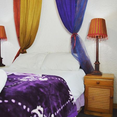 Homebase Melville Backpackers Johannesburg Exterior foto