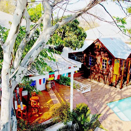 Homebase Melville Backpackers Johannesburg Exterior foto