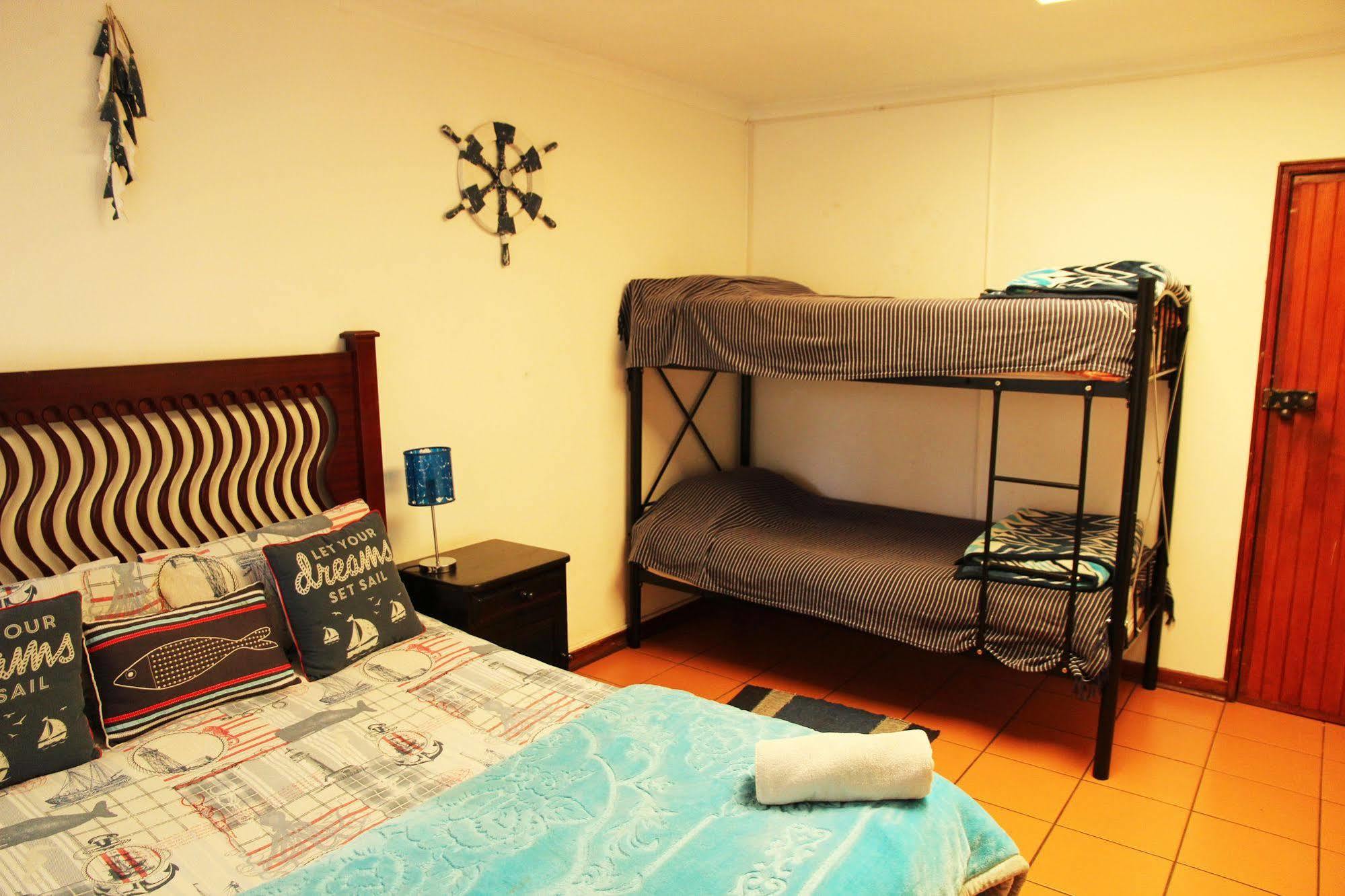 Homebase Melville Backpackers Johannesburg Exterior foto